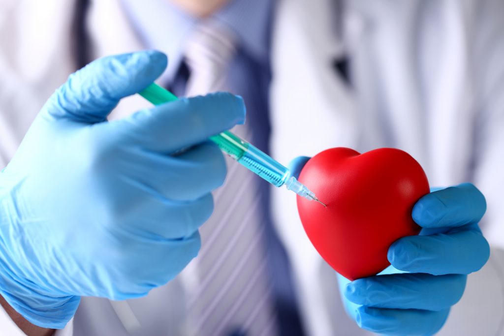 Insuffisance Cardiaque : petit coeur rouge avec le docteur