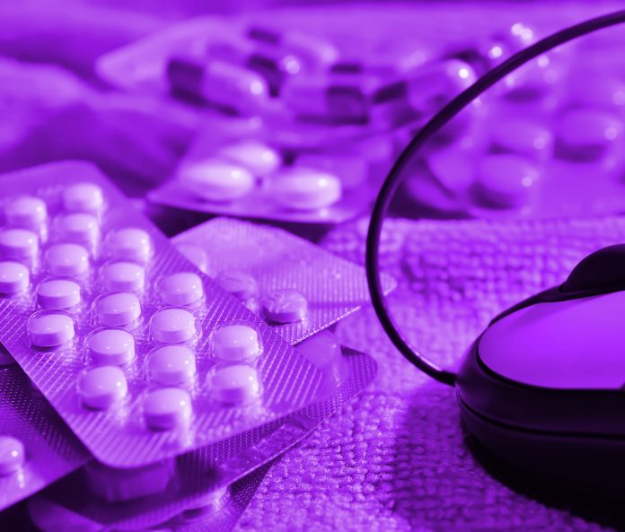 Benzodiazépines sur fond violet