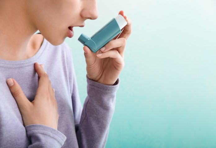 asthme : femme ventoline