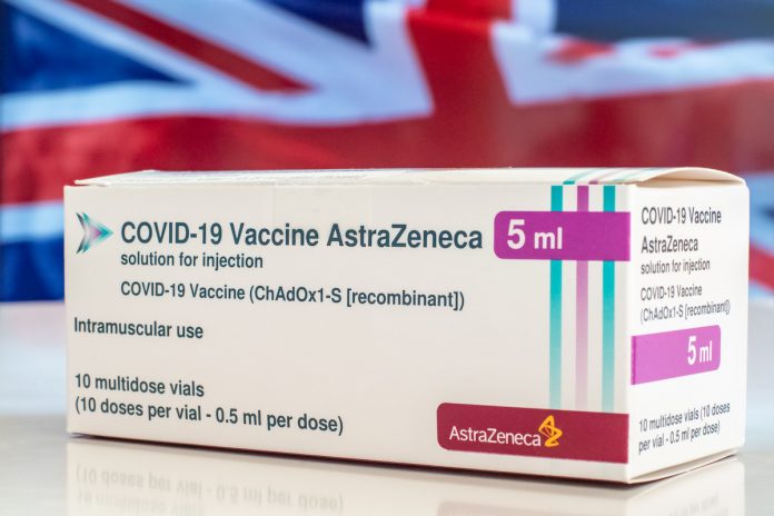 Covid-19 : le vaccin d'AstraZeneca est efficace à 76%