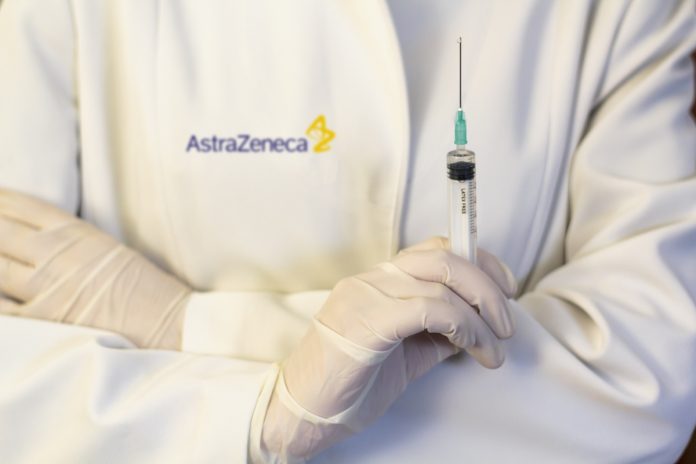 Suspension du vaccin AstraZeneca : les médecins surpris de la décision