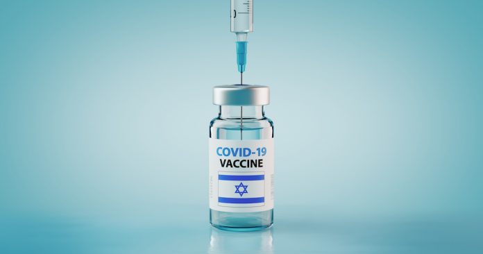 Covid-19 : 40% de vaccinés parmi les nouvelles contaminations en Israël