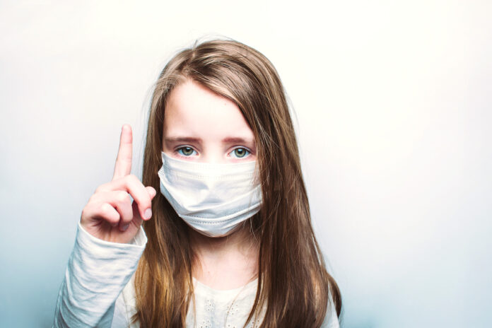 Rebond épidémique : les enfants remettent le masque