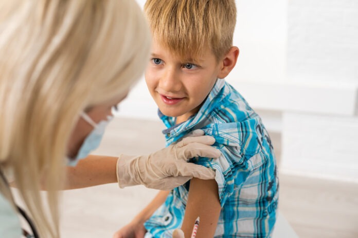 Vaccination : l'accord d'un seul parent suffisant pour les 5-11 ans