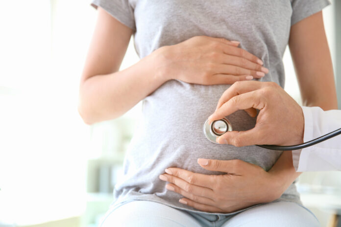 Covid pendant la grossesse : risques sur les fonctions motrices du futur bébé