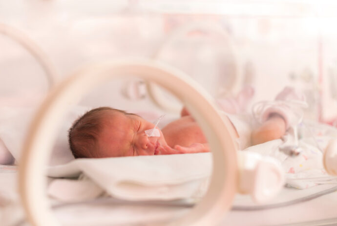Perturbateurs endocriniens : risque d’un bébé prématuré