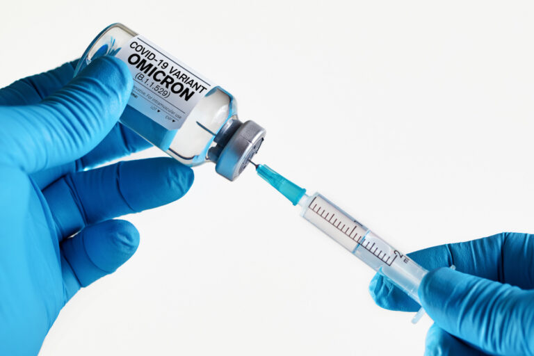 Omicron : deux nouveaux vaccins disponibles en octobre