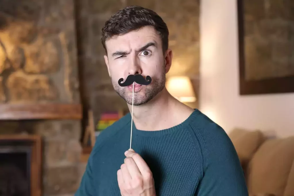 MOVEMBER : se faire pousser la moustache est bon pour la santé