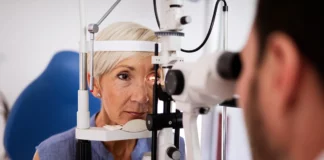 Quelles sont les maladies oculaires qui favoriseraient les chutes chez les personnes âgées