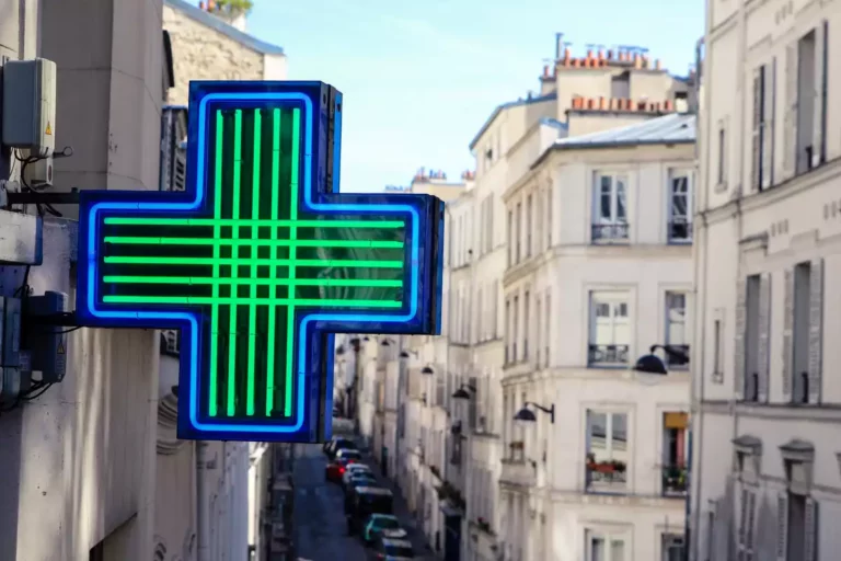 Voici pourquoi votre pharmacie sera fermée en mai