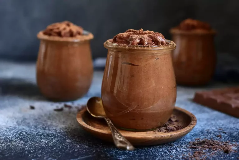 Cette molécule présente dans les desserts au chocolat est dangereuse pour la santé