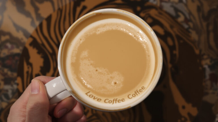 chercheurs_laboratoire_caf&eacute;