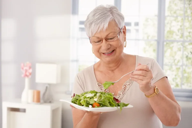 Perte de mémoire : ces 8 aliments sont les meilleurs alliés de votre cerveau vieillissement du cerveau