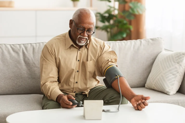 Hypertension : ces aliments que l’on croit trop gras pourraient aider à la réduire Hypertension aliments