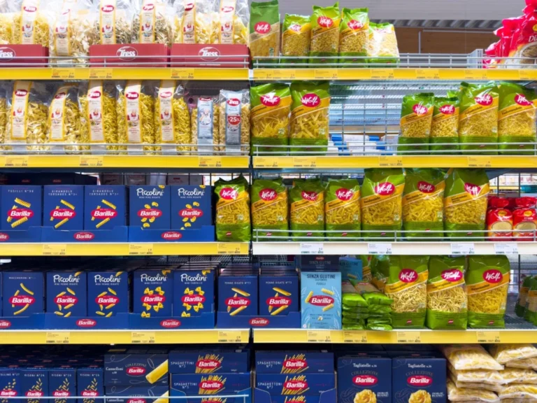 p&acirc;tes au supermarch&eacute;