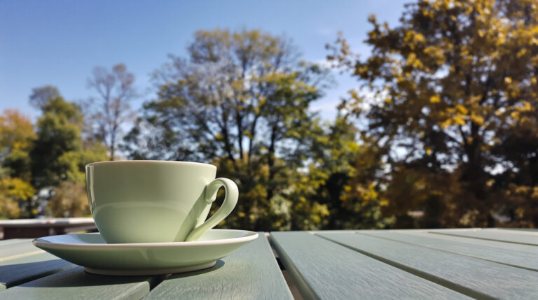Cancer de l’œsophage : boire son café de cette façon peut tripler le risque cafe_matin_al_fresco